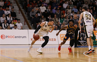 Štvrťfinále Play-off Niké SBL: BC Prievidza - Iskra Svit 81:74 (foto: Ladislav Szibilla)	