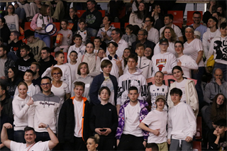 Štvrťfinále Play-off Niké SBL: BC Prievidza - Iskra Svit 81:74 (foto: Ladislav Szibilla)	