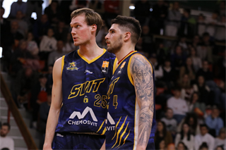 Štvrťfinále Play-off Niké SBL: BC Prievidza - Iskra Svit 81:74 (foto: Ladislav Szibilla)	