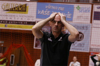 Štvrťfinále Play-off Niké SBL: BC Prievidza - Iskra Svit 81:74 (foto: Ladislav Szibilla)	