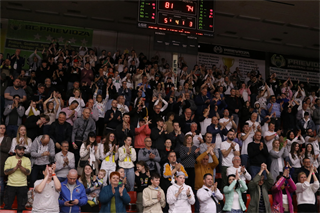 Štvrťfinále Play-off Niké SBL: BC Prievidza - Iskra Svit 81:74 (foto: Ladislav Szibilla)	