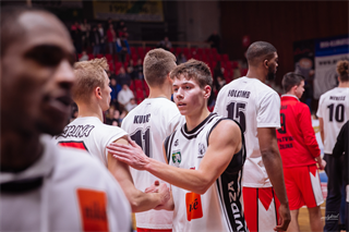 23. kolo Eurovia SBL: BC Prievidza - PP & TV Raj Žilina 108:82