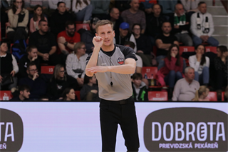16. Kolo Niké SBL: BC Prievidza - Inter Bratislava 84:86* (foto: Ladislav Szibilla)	