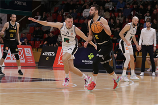 16. Kolo Niké SBL: BC Prievidza - Inter Bratislava 84:86* (foto: Ladislav Szibilla)	