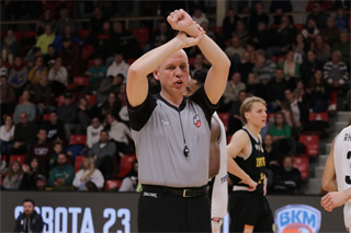 16. Kolo Niké SBL: BC Prievidza - Inter Bratislava 84:86* (foto: Ladislav Szibilla)	