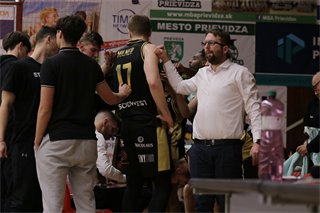 19. Kolo Niké SBL: BC Prievidza - BKM Lučenec 90:76 (foto: Ladislav Szibilla)	