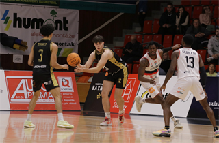 24. Kolo Niké SBL: BC Prievidza - BC Komárno 86:71 (foto: Ladislav Szibilla)	