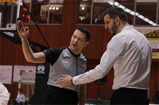 24. Kolo Niké SBL: BC Prievidza - BC Komárno 86:71 (foto: Ladislav Szibilla)	