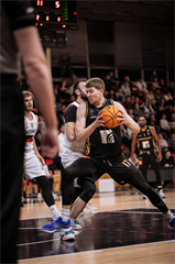 24. Kolo Niké SBL: BC Prievidza vs. BC Komárno 86:71 (foto: Vladimír Králik)	