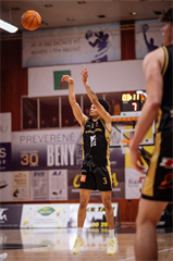24. Kolo Niké SBL: BC Prievidza vs. BC Komárno 86:71 (foto: Vladimír Králik)	