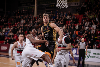 24. Kolo Niké SBL: BC Prievidza vs. BC Komárno 86:71 (foto: Vladimír Králik)	