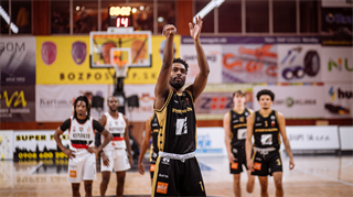 24. Kolo Niké SBL: BC Prievidza vs. BC Komárno 86:71 (foto: Vladimír Králik)	