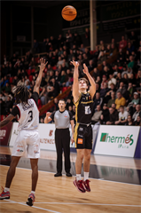 24. Kolo Niké SBL: BC Prievidza vs. BC Komárno 86:71 (foto: Vladimír Králik)	