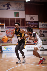 24. Kolo Niké SBL: BC Prievidza vs. BC Komárno 86:71 (foto: Vladimír Králik)	