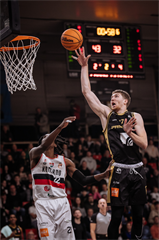 24. Kolo Niké SBL: BC Prievidza vs. BC Komárno 86:71 (foto: Vladimír Králik)	