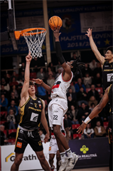 24. Kolo Niké SBL: BC Prievidza vs. BC Komárno 86:71 (foto: Vladimír Králik)	