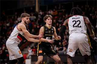 24. Kolo Niké SBL: BC Prievidza vs. BC Komárno 86:71 (foto: Vladimír Králik)	