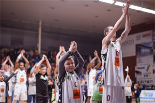 33.  kolo Eurovia SBL: BC Prievidza -KB Košice 102:85 (foto: Vladimír Králik)