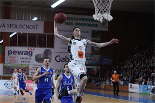 36. kolo Eurovia SBL: BC Prievidza - VŠEMvs Karlovka Bratislava 78:65 (foto:  Samuel Alexander Petráš)