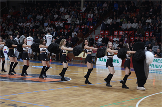 36. kolo Eurovia SBL: BC Prievidza - VŠEMvs Karlovka Bratislava 78:65 (foto:  Samuel Alexander Petráš)