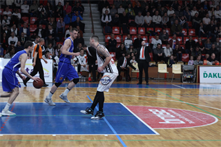 36. kolo Eurovia SBL: BC Prievidza - VŠEMvs Karlovka Bratislava 78:65 (foto:  Samuel Alexander Petráš)