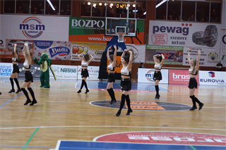 36. kolo Eurovia SBL: BC Prievidza - VŠEMvs Karlovka Bratislava 78:65 (foto:  Samuel Alexander Petráš)
