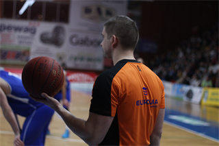36. kolo Eurovia SBL: BC Prievidza - VŠEMvs Karlovka Bratislava 78:65 (foto:  Samuel Alexander Petráš)