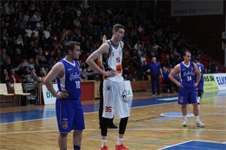36. kolo Eurovia SBL: BC Prievidza - VŠEMvs Karlovka Bratislava 78:65 (foto:  Samuel Alexander Petráš)