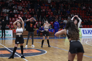 36. kolo Eurovia SBL: BC Prievidza - VŠEMvs Karlovka Bratislava 78:65 (foto:  Samuel Alexander Petráš)