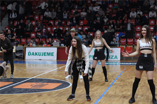 36. kolo Eurovia SBL: BC Prievidza - VŠEMvs Karlovka Bratislava 78:65 (foto:  Samuel Alexander Petráš)