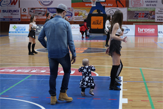 36. kolo Eurovia SBL: BC Prievidza - VŠEMvs Karlovka Bratislava 78:65 (foto:  Samuel Alexander Petráš)