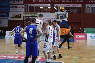 36. kolo Eurovia SBL: BC Prievidza - VŠEMvs Karlovka Bratislava 78:65 (foto:  Samuel Alexander Petráš)
