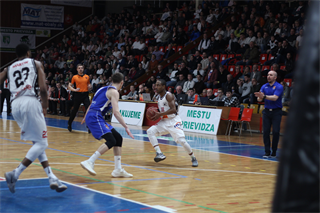 36. kolo Eurovia SBL: BC Prievidza - VŠEMvs Karlovka Bratislava 78:65 (foto:  Samuel Alexander Petráš)