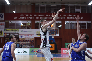36. kolo Eurovia SBL: BC Prievidza - VŠEMvs Karlovka Bratislava 78:65 (foto:  Samuel Alexander Petráš)