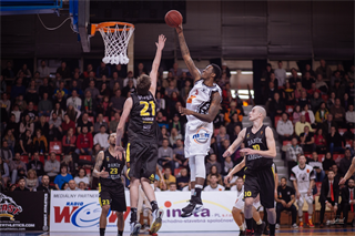 13. kolo Eurovia SBL: BC Prievidza -MBK Handlová 101:70 (1. fotogaléria)