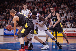 13. kolo Eurovia SBL: BC Prievidza -MBK Handlová 101:70 (1. fotogaléria)
