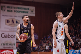 13. kolo Eurovia SBL: BC Prievidza -MBK Handlová 101:70 (1. fotogaléria)