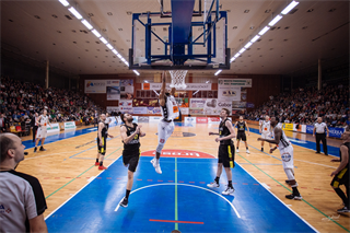 13. kolo Eurovia SBL: BC Prievidza -MBK Handlová 101:70 (1. fotogaléria)
