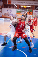 1. zápas play off Eurovia SBL: BC Prievidza - MBK Rieker Com-Therm Komárno 71:78 (foto: Vladimír Králik)