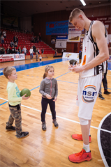1. zápas play off Eurovia SBL: BC Prievidza - MBK Rieker Com-Therm Komárno 71:78 (foto: Vladimír Králik)
