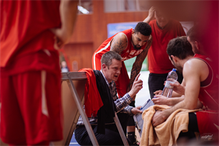 3. zápas play off Eurovia SBL: BC Prievidza - MBK Rieker Com-Therm Komárno 74:80 (foto: Vladimír Králik)