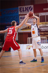 3. zápas play off Eurovia SBL: BC Prievidza - MBK Rieker Com-Therm Komárno 74:80 (foto: Vladimír Králik)