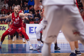 3. zápas play off Eurovia SBL: BC Prievidza - MBK Rieker Com-Therm Komárno 74:80 (foto: Vladimír Králik)