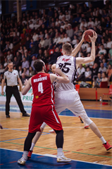 3. zápas play off Eurovia SBL: BC Prievidza - MBK Rieker Com-Therm Komárno 74:80 (foto: Vladimír Králik)