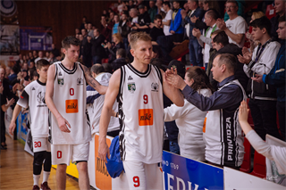 3. zápas play off Eurovia SBL: BC Prievidza - MBK Rieker Com-Therm Komárno 74:80 (foto: Vladimír Králik)