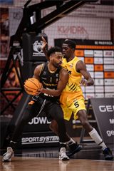 26. Kolo Niké SBL: BC Prievidza vs. BK Iskra Svit 70:50 (foto: Vladimír Králik)	
