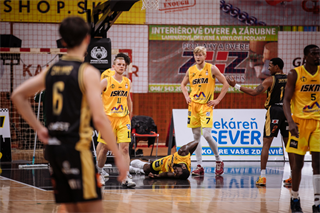 26. Kolo Niké SBL: BC Prievidza vs. BK Iskra Svit 70:50 (foto: Vladimír Králik)	