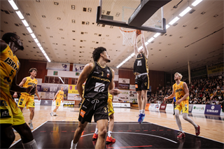 26. Kolo Niké SBL: BC Prievidza vs. BK Iskra Svit 70:50 (foto: Vladimír Králik)	