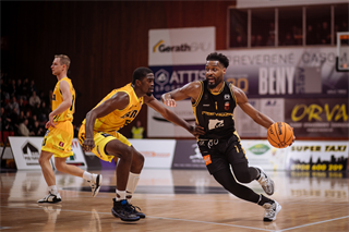 26. Kolo Niké SBL: BC Prievidza vs. BK Iskra Svit 70:50 (foto: Vladimír Králik)	