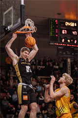 26. Kolo Niké SBL: BC Prievidza vs. BK Iskra Svit 70:50 (foto: Vladimír Králik)	